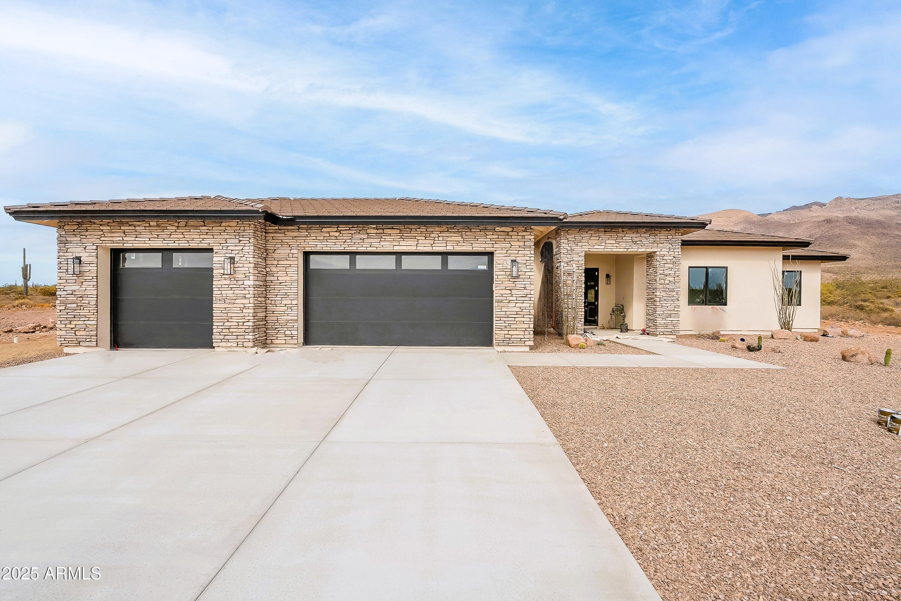 9626 E BUNNY EAR Lane E