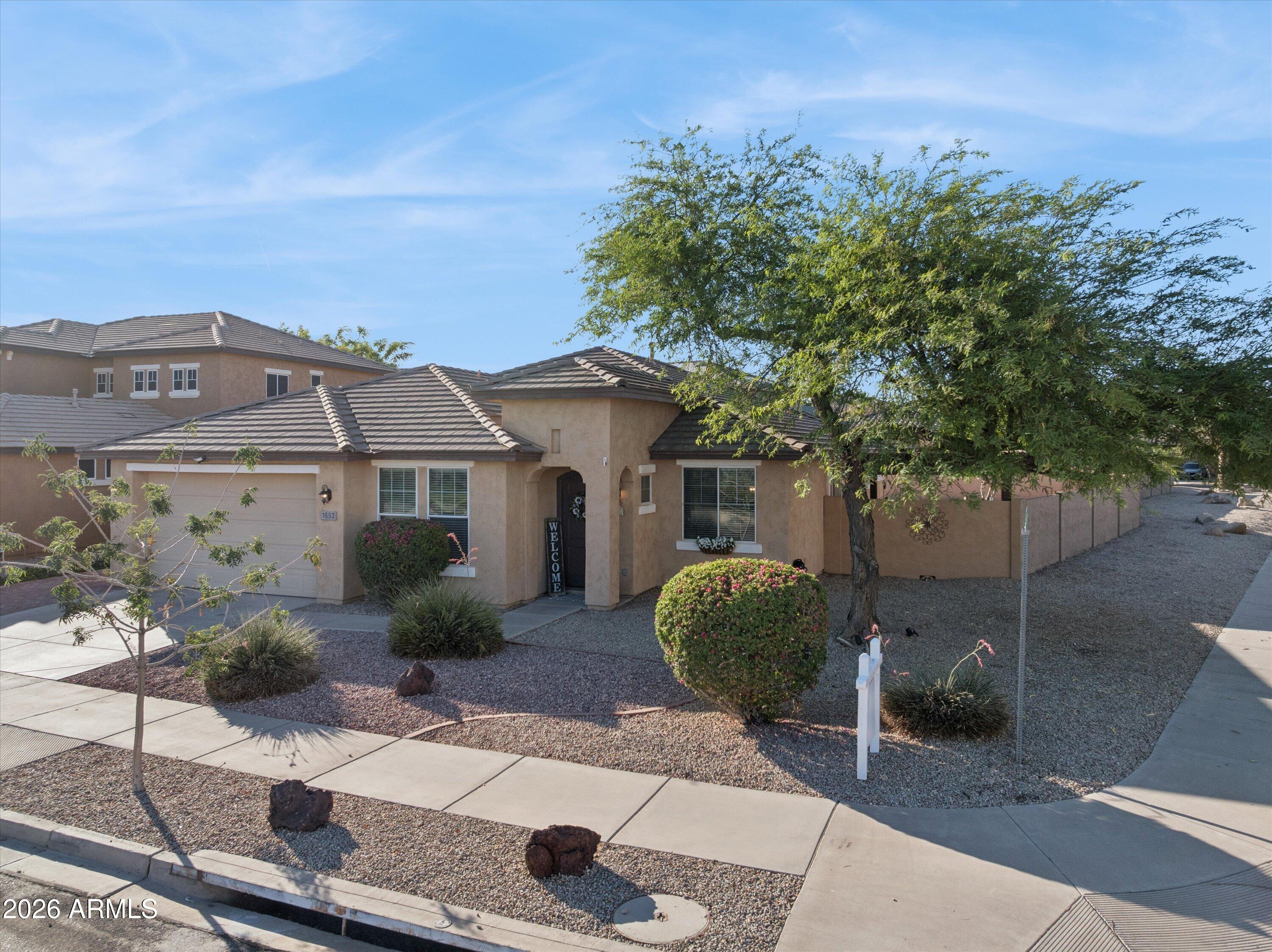 1652 S 173RD Drive