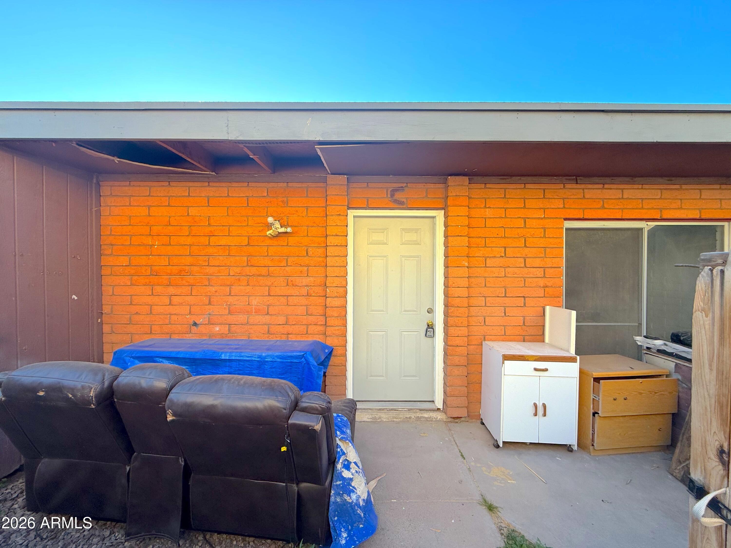 433 W Ray Road Apt C