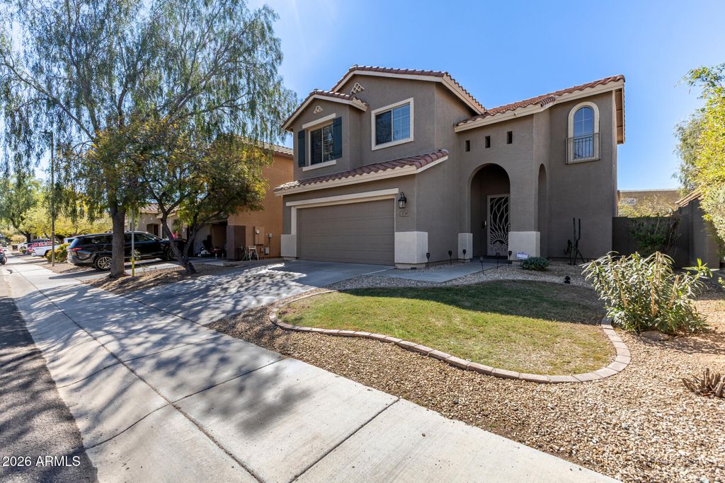 Photo of 3739 W Memorial Drive, Phoenix, AZ 85086 (MLS # 7001398)