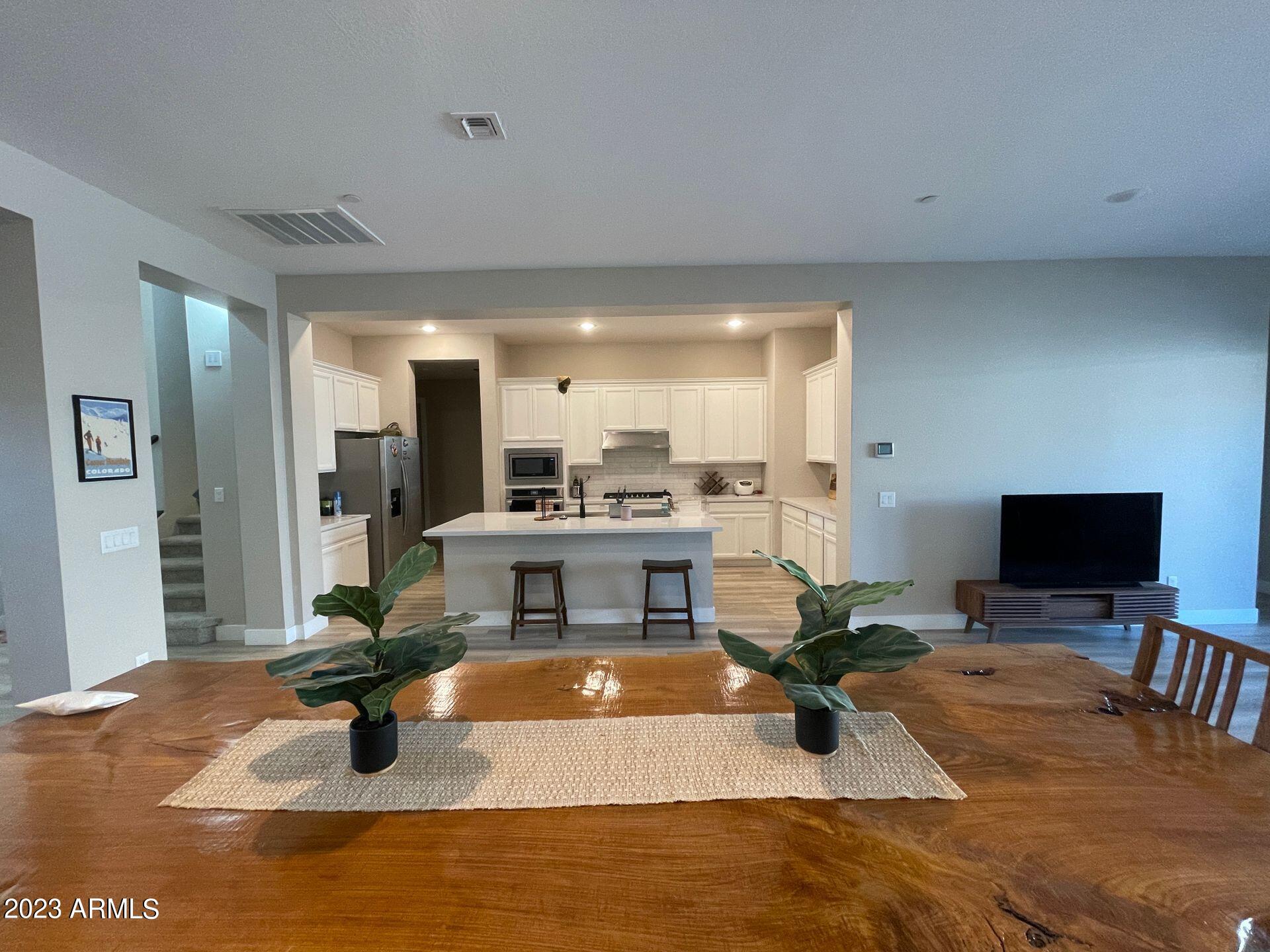 14030 W DESERT FLOWER Drive