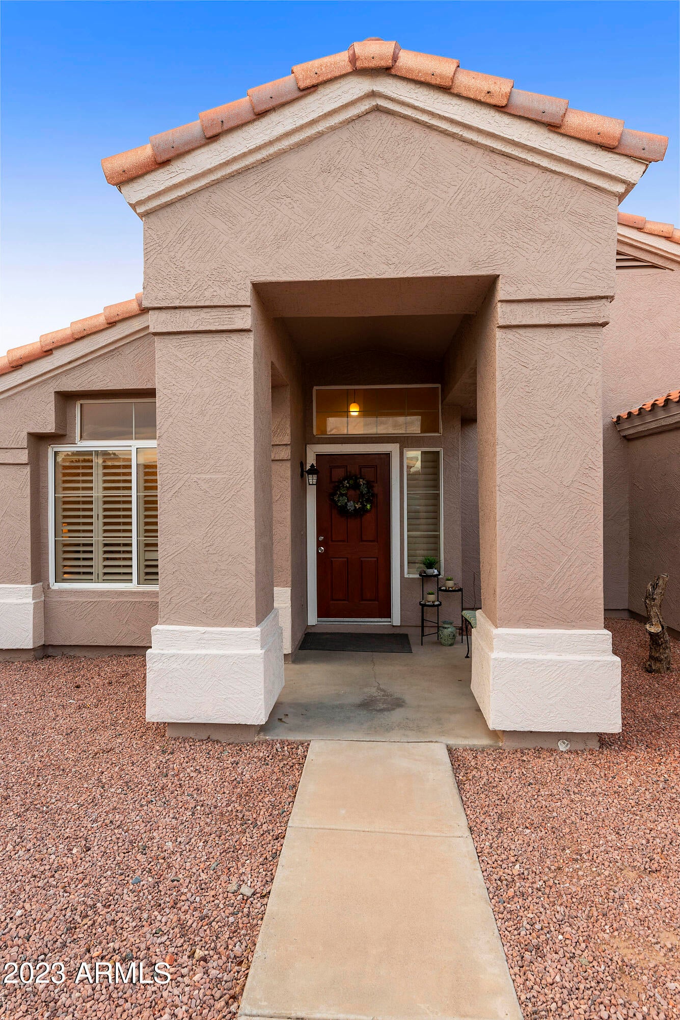 5174 W Kerry Lane
