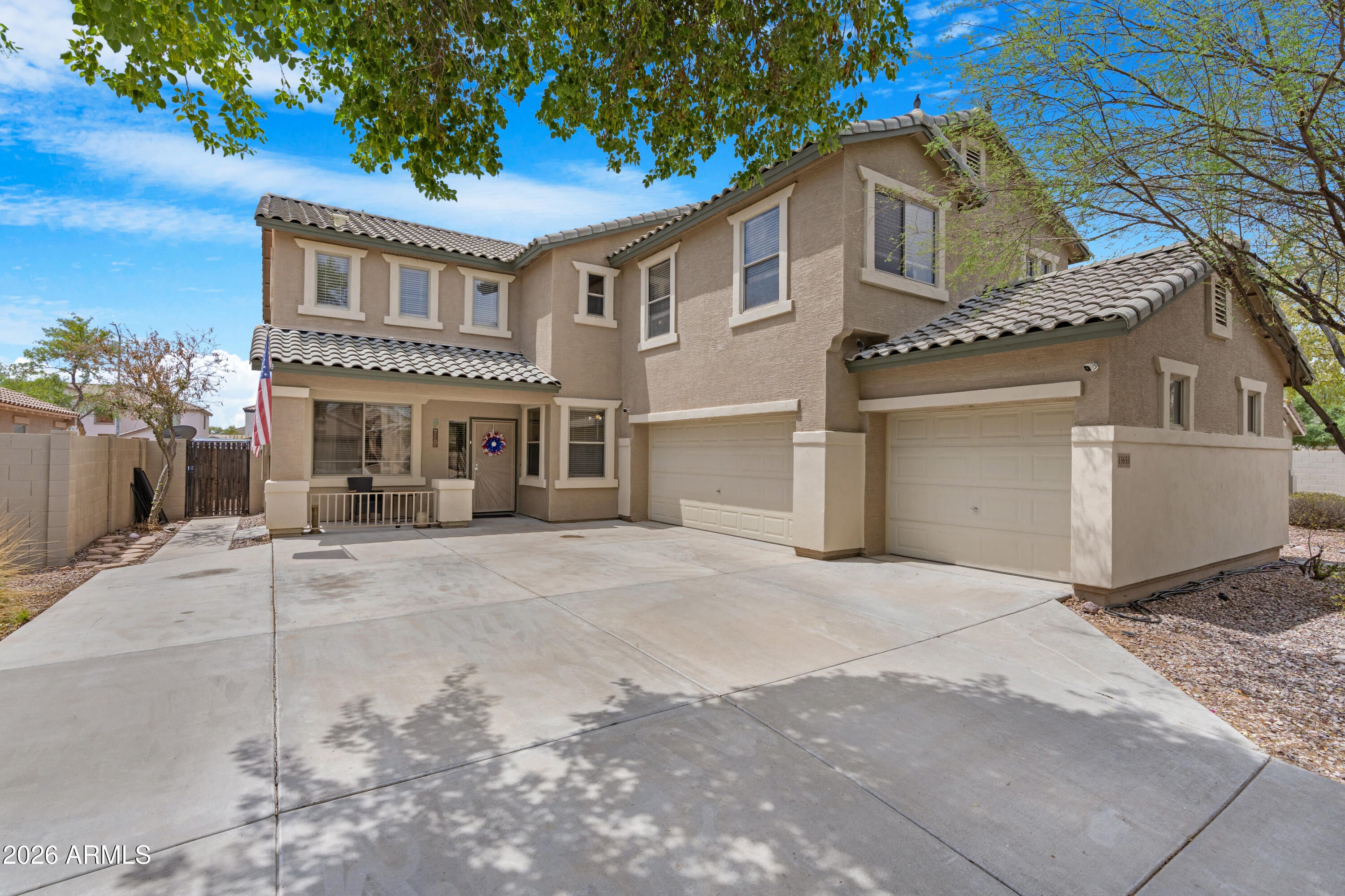 13633 W LISBON Lane