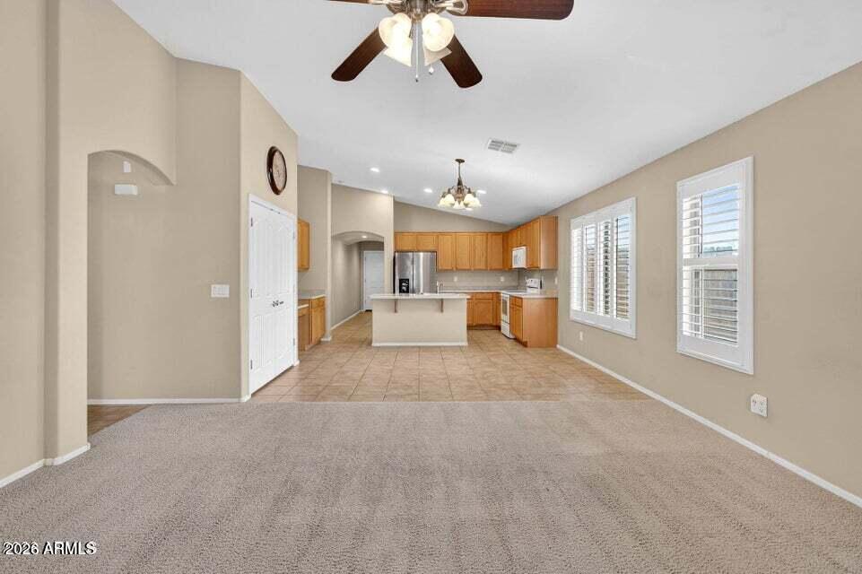 42059 W CHEYENNE Drive