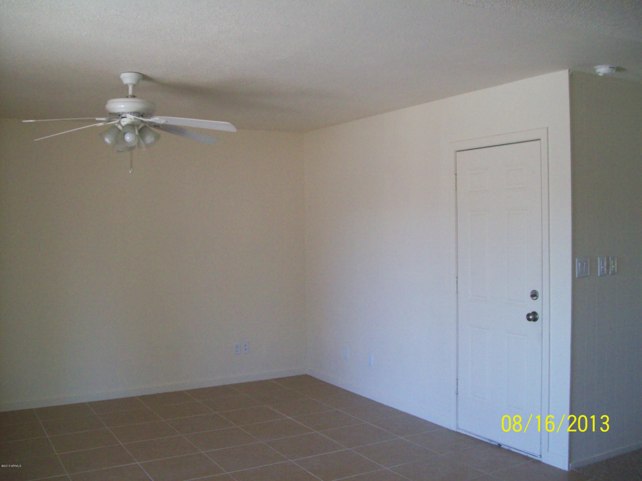 309 W PINON Avenue