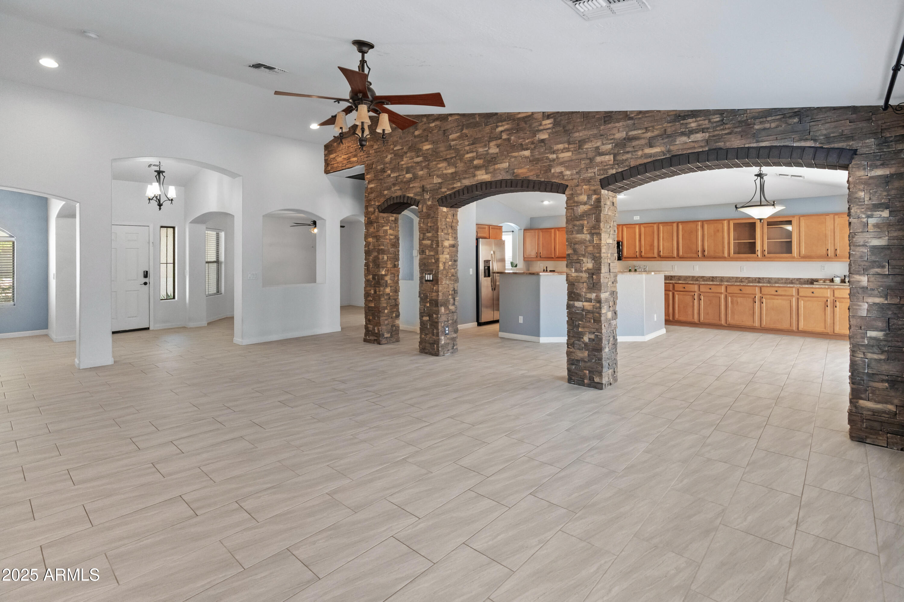 13630 W REDFIELD Road