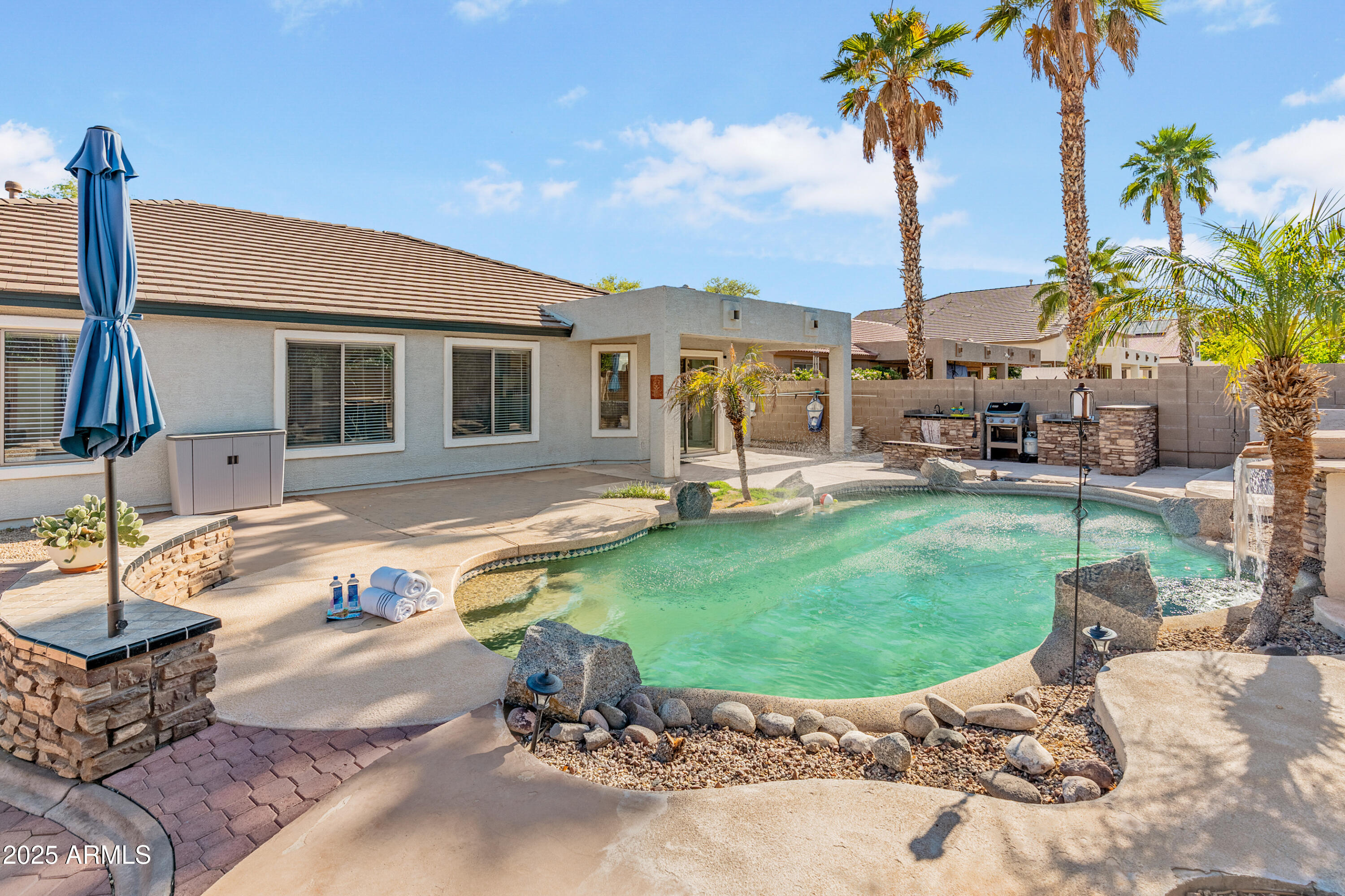 13630 W REDFIELD Road