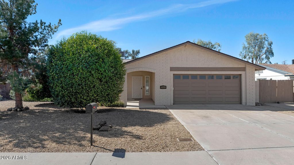 Photo of 10107 W Meadowbrook Avenue, Phoenix, AZ 85037 (MLS # 6998516)