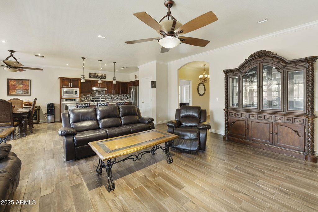 Photo of 4535 E Laurel Avenue, Gilbert, AZ 85234 (MLS # 6933825)