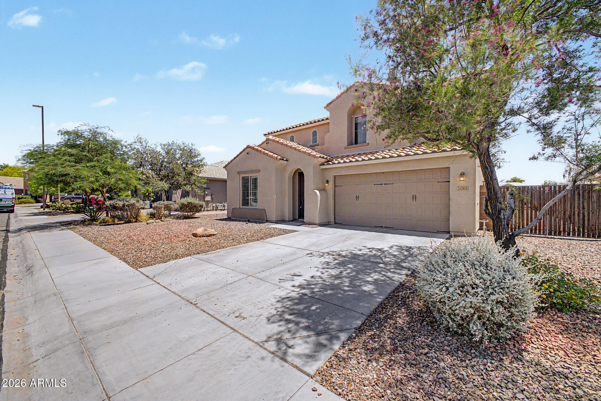 2061 E FLINTLOCK Drive