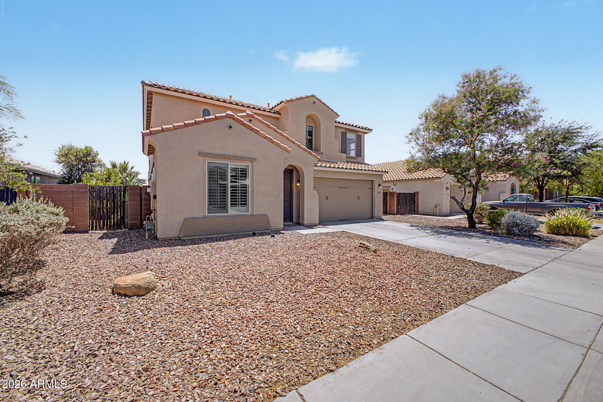 2061 E FLINTLOCK Drive