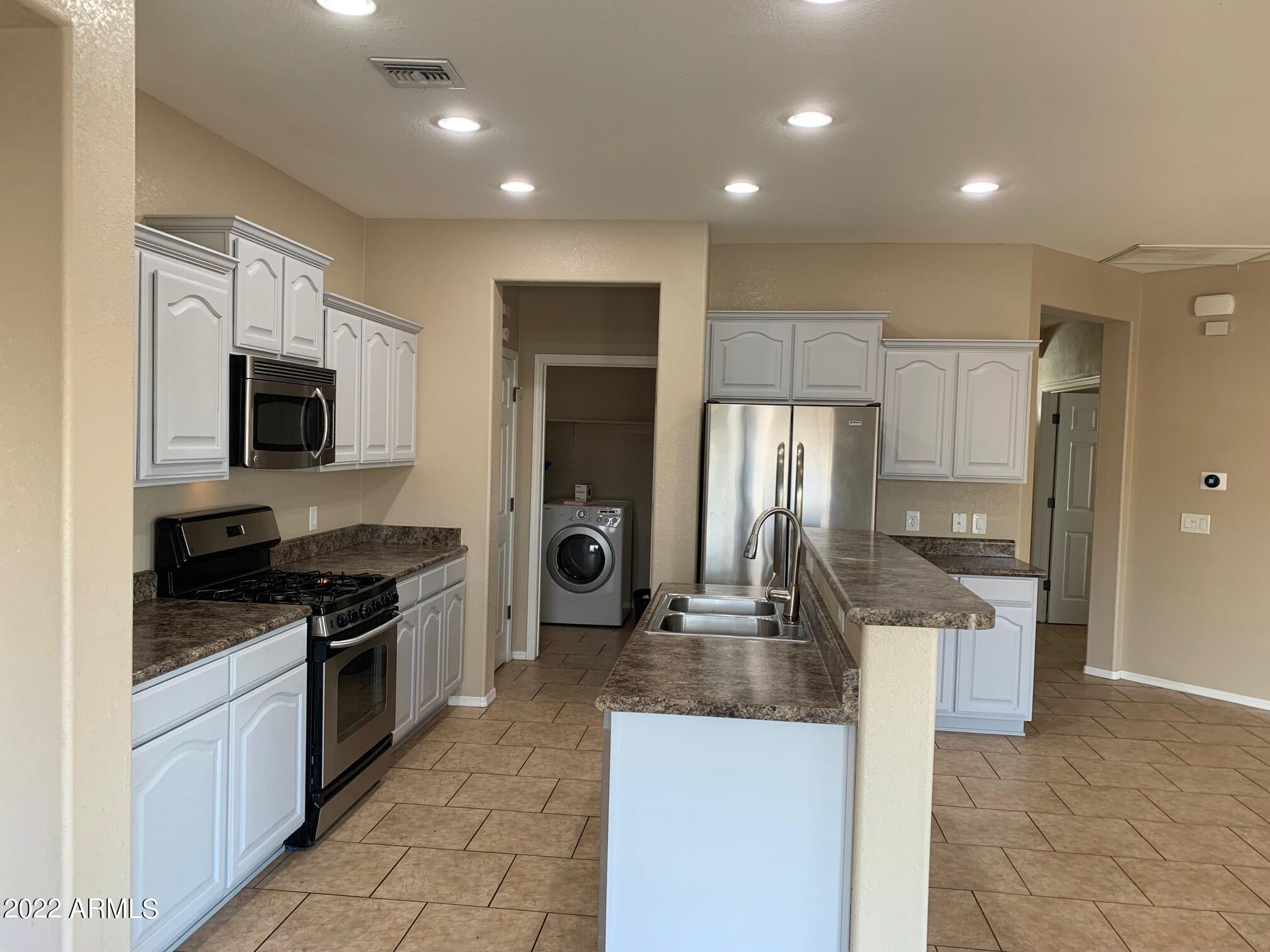 CHAPARRAL VILLAGE NORTH PHASE 4 - Residential