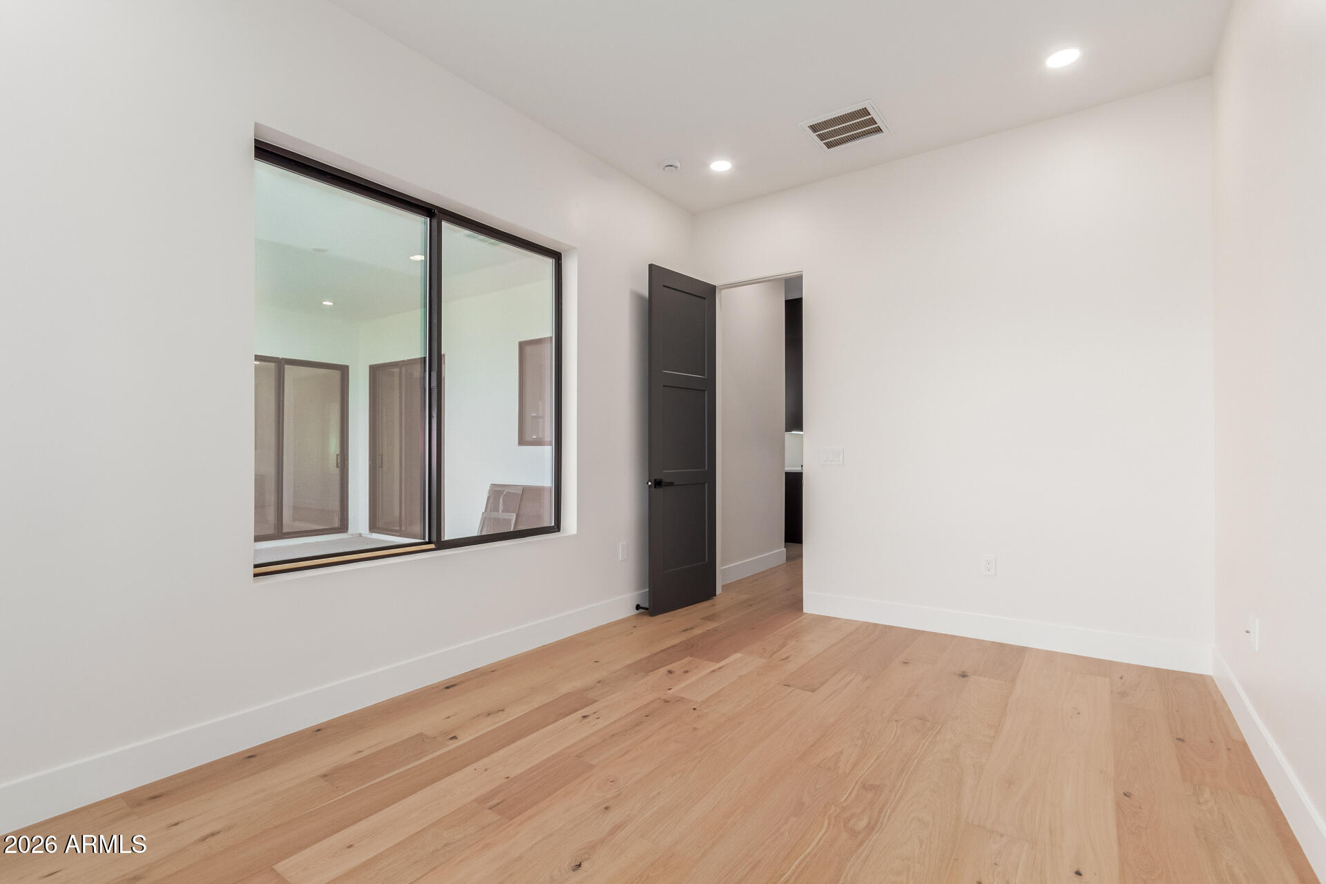 EASTERN GARDENS - Residential