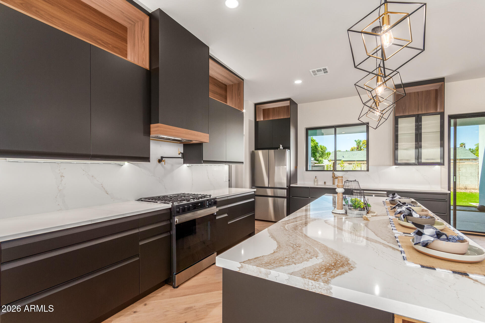 EASTERN GARDENS - Residential