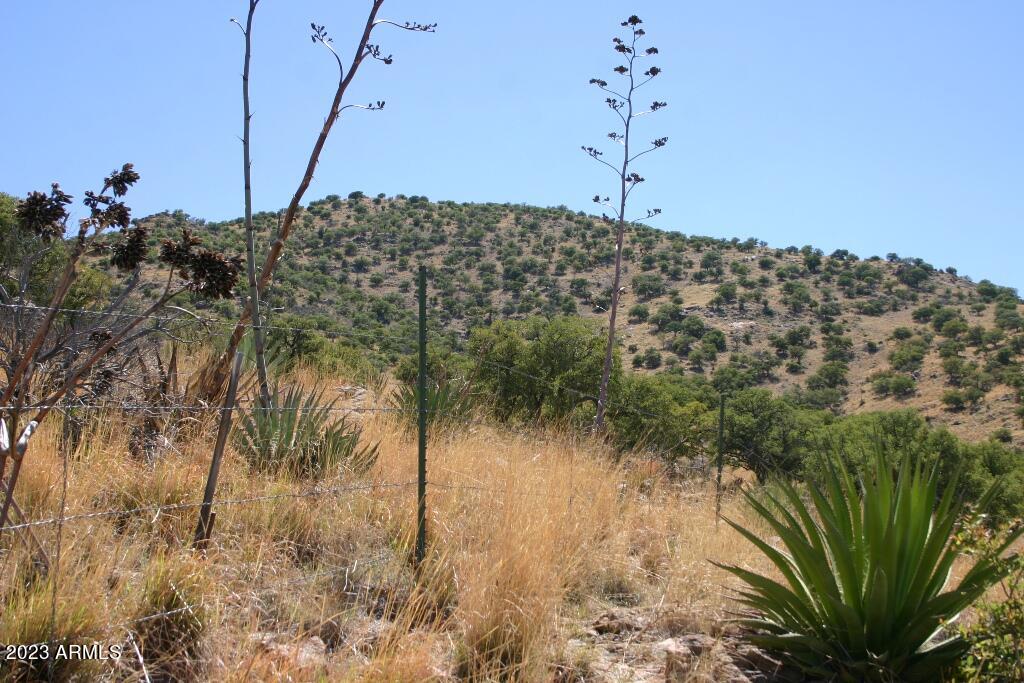 009N One More Road -