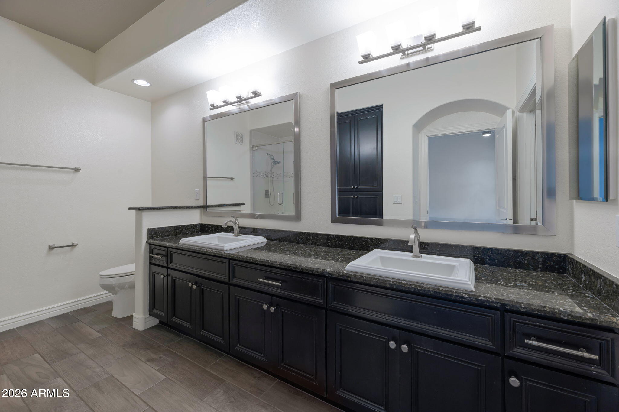 7601 E INDIAN BEND Road 1050