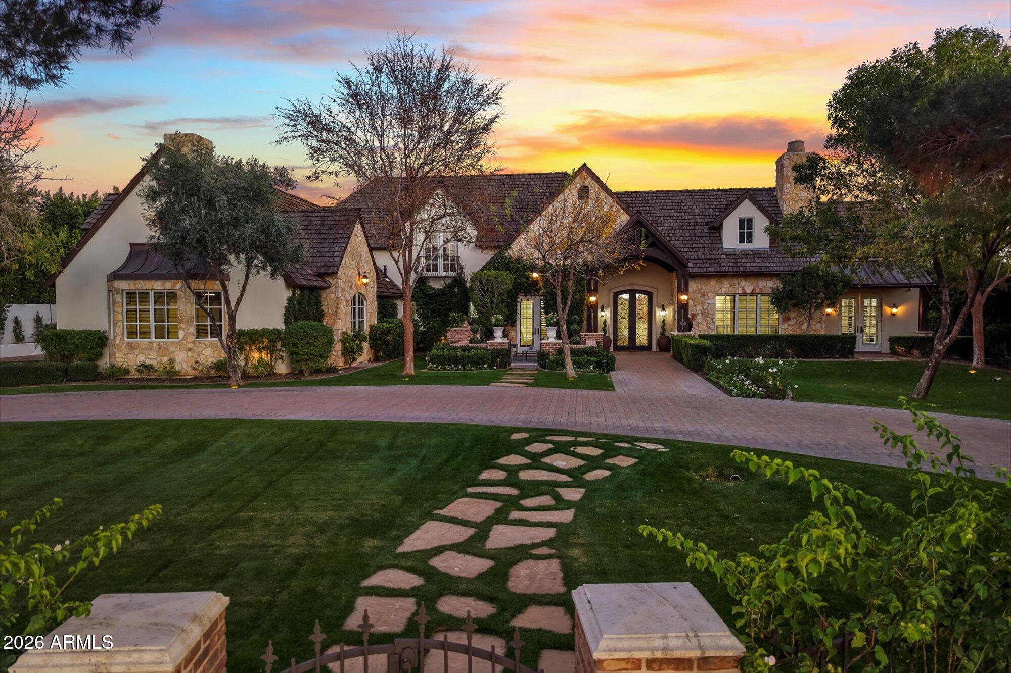 ARCADIA BLK N - Residential