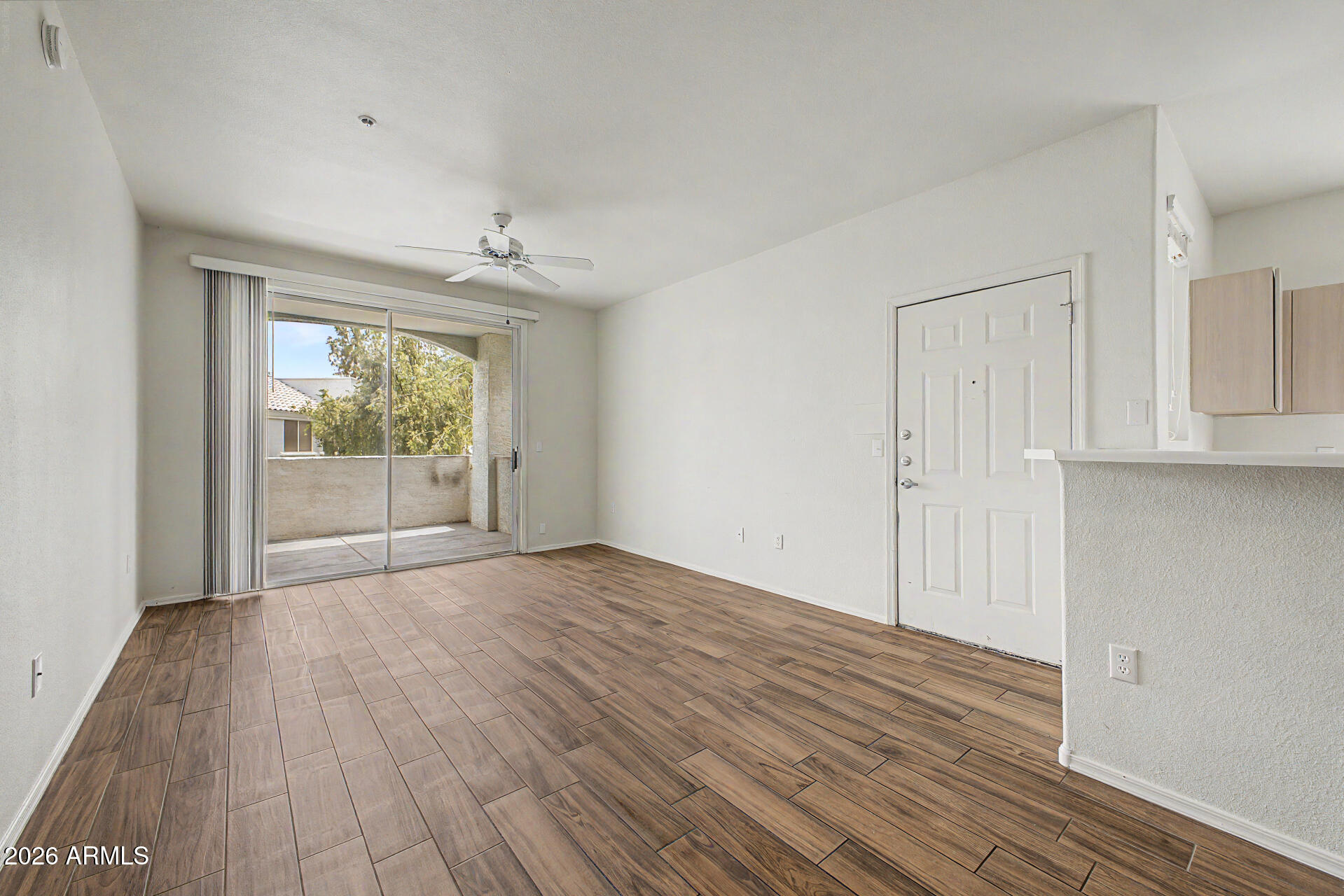 1100 N PRIEST Drive 2109