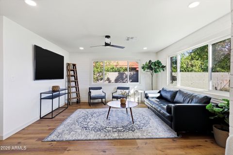 8112 E 1ST Avenue Mesa AZ 85208