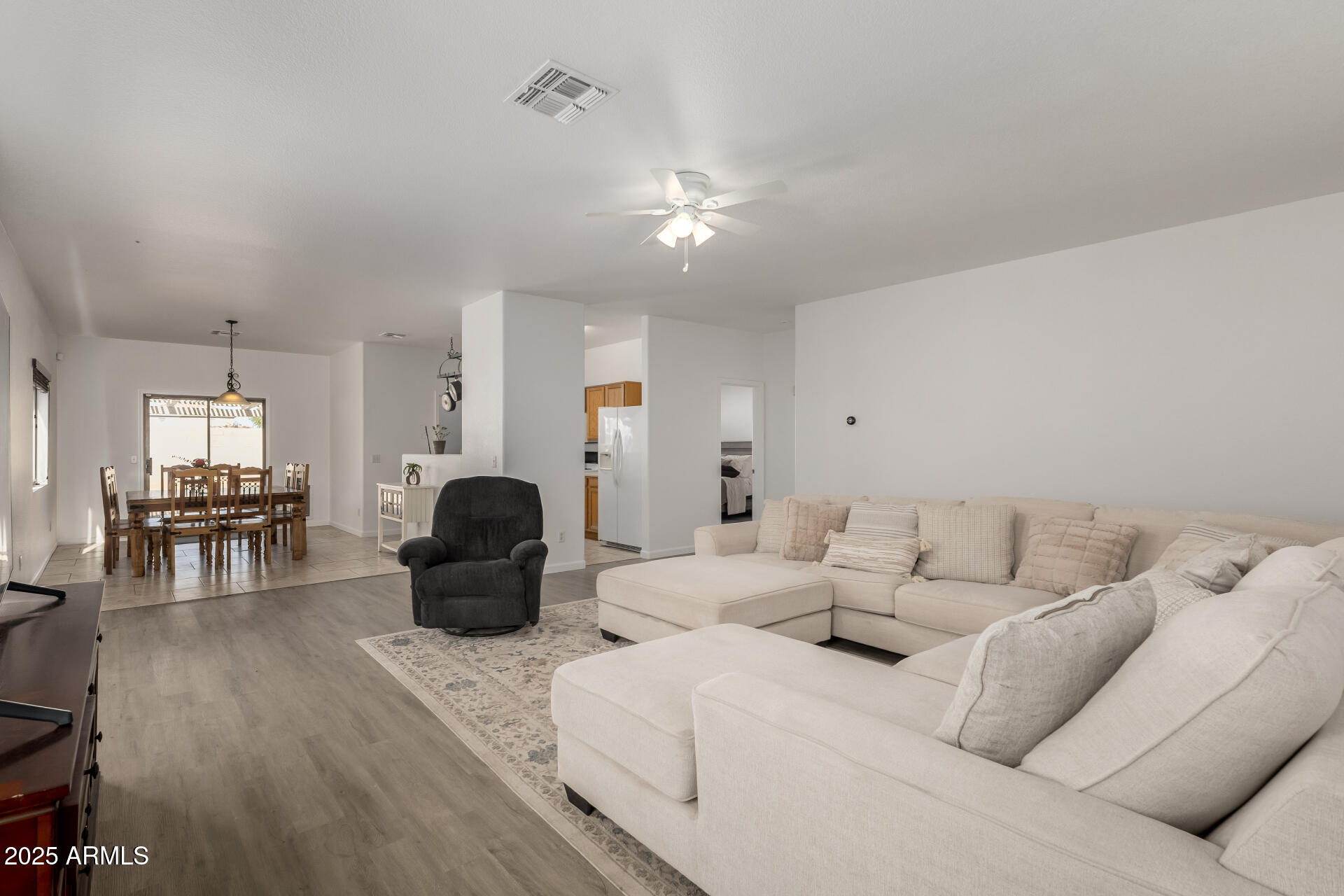 864 E SILVERSMITH Trail