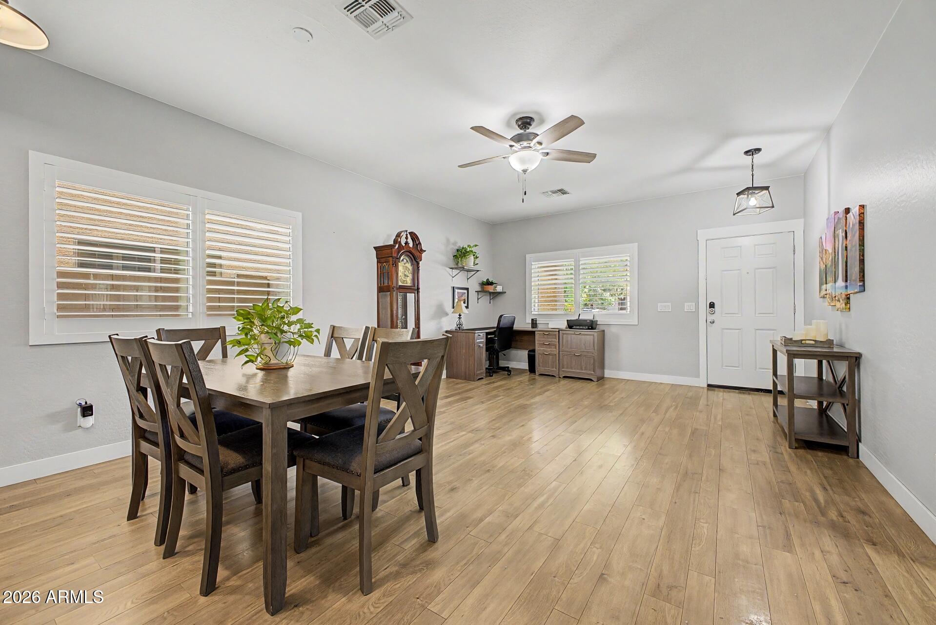 830 W TRELLIS Road