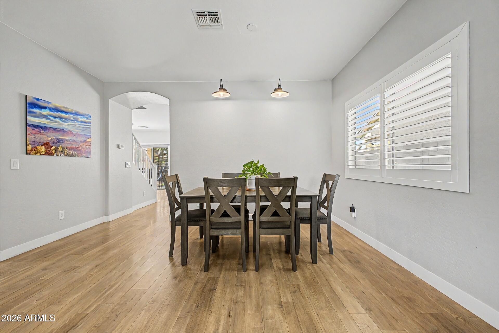 830 W TRELLIS Road