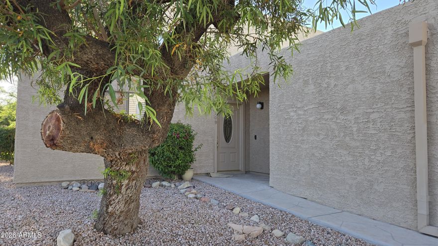Centrally located to downtown restaurants, stores, and groceries with a view of the world's tallest lake fountain! 1,766 square feet! Huge! 2 MASTER BEDROOMS + DEN, 2.75 BATHS, and a 1 CAR GARAGE w built-in cabinets. 36in doors. Updated w granite countertops in kitchen and baths, cabinetry w/ soft close, slate backsplash, recessed lights, toilets, tub, and huge custom stone shower. Large closets and dual outdoor covered balconies with sunset and pool views. HOA covers exterior, landscaping, and trash. Beautifully landscaped exterior w/ flowers galore! Fountain Hills is upscale and growing with events like the 4th of july fireworks, annual free car show, ballet, hiking, astronomy center and so much more.
