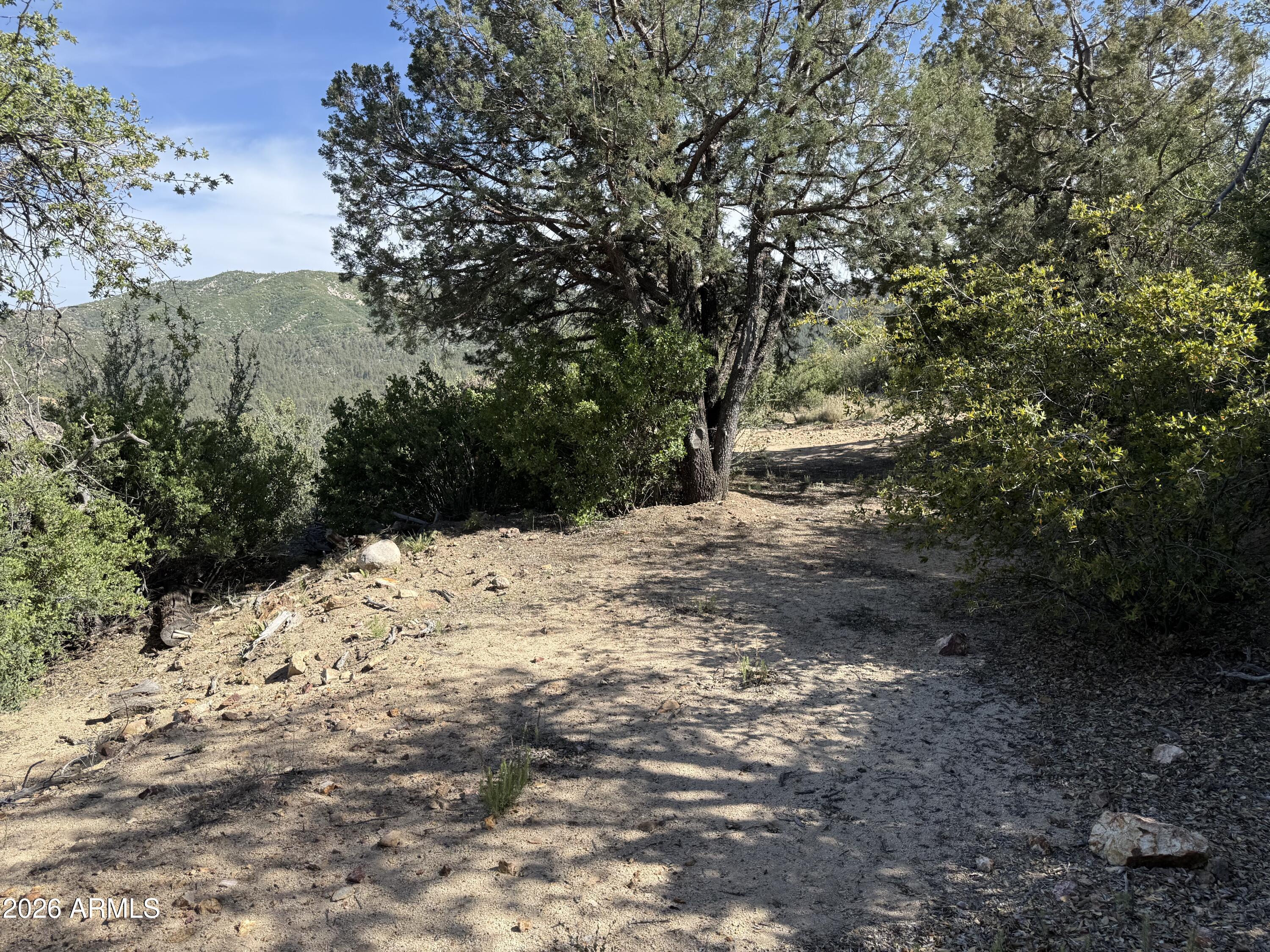 00 E Mountian View Road -