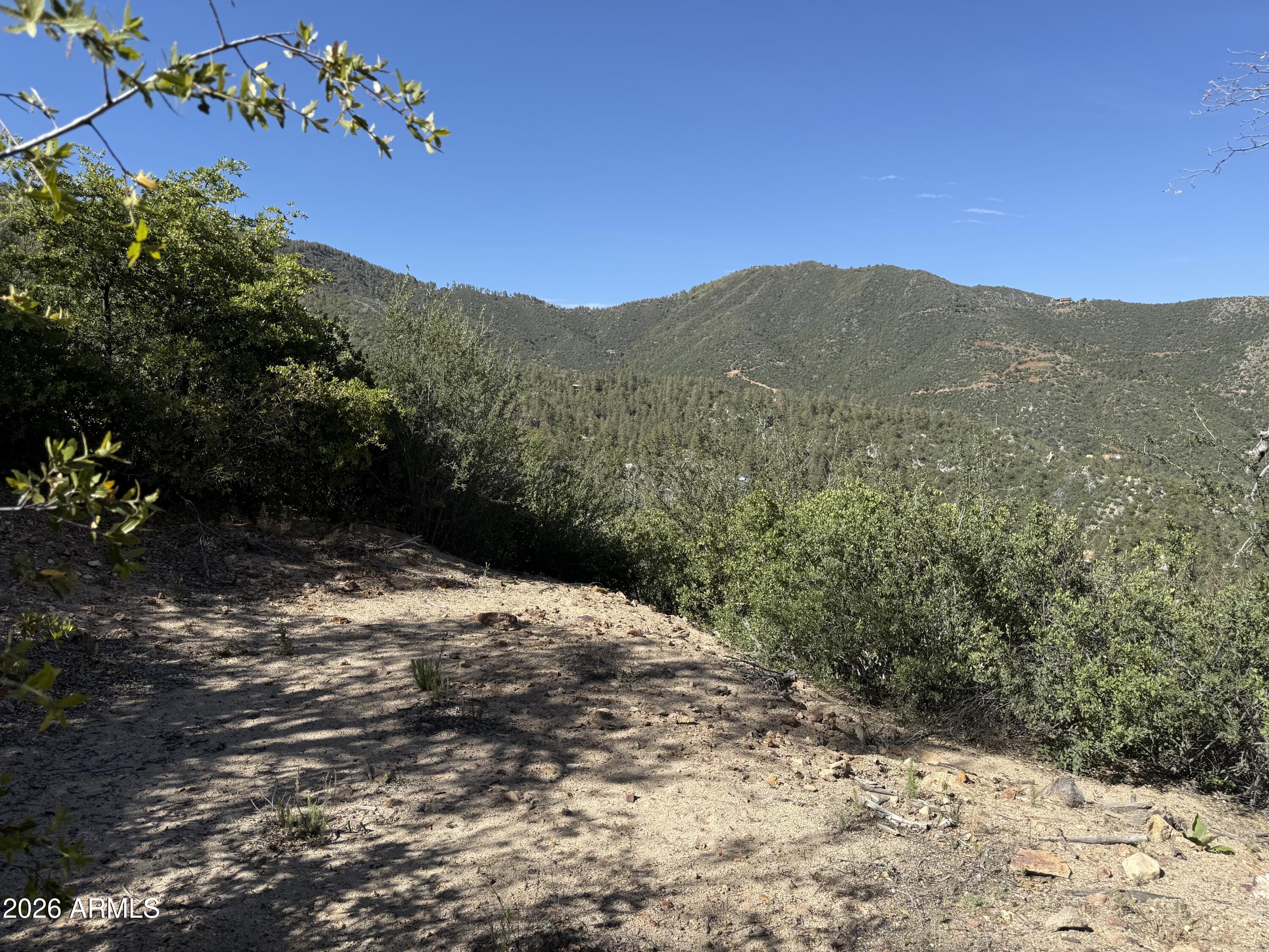 00 E Mountian View Road -