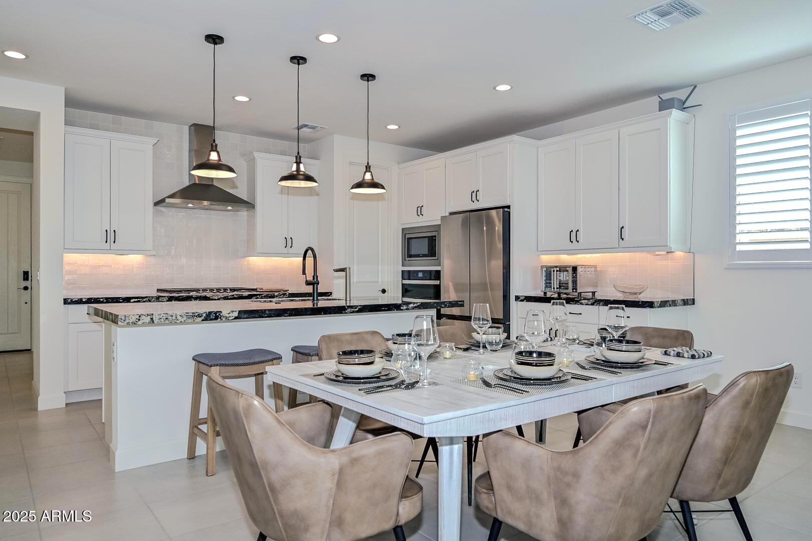 17141 W MIDDLEBURY Street