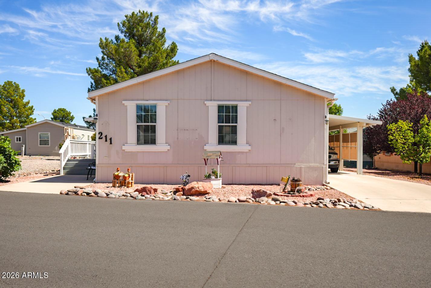 2050 W State Route 89A -- 211