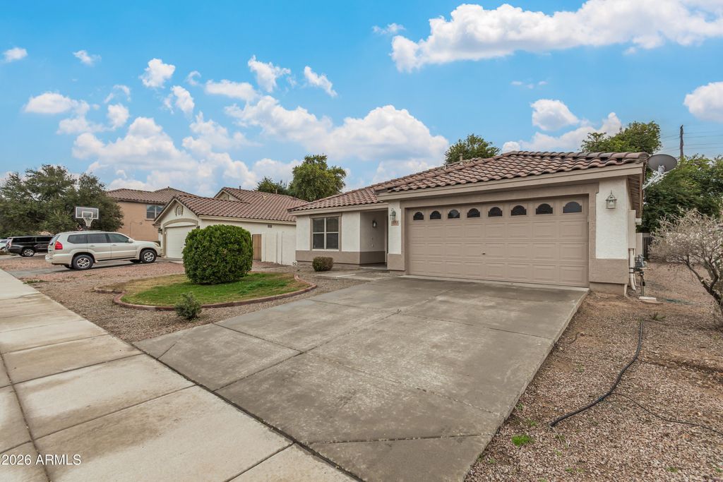 Photo of 3553 E Trigger Way, Gilbert, AZ 85297 (MLS # 6968207)