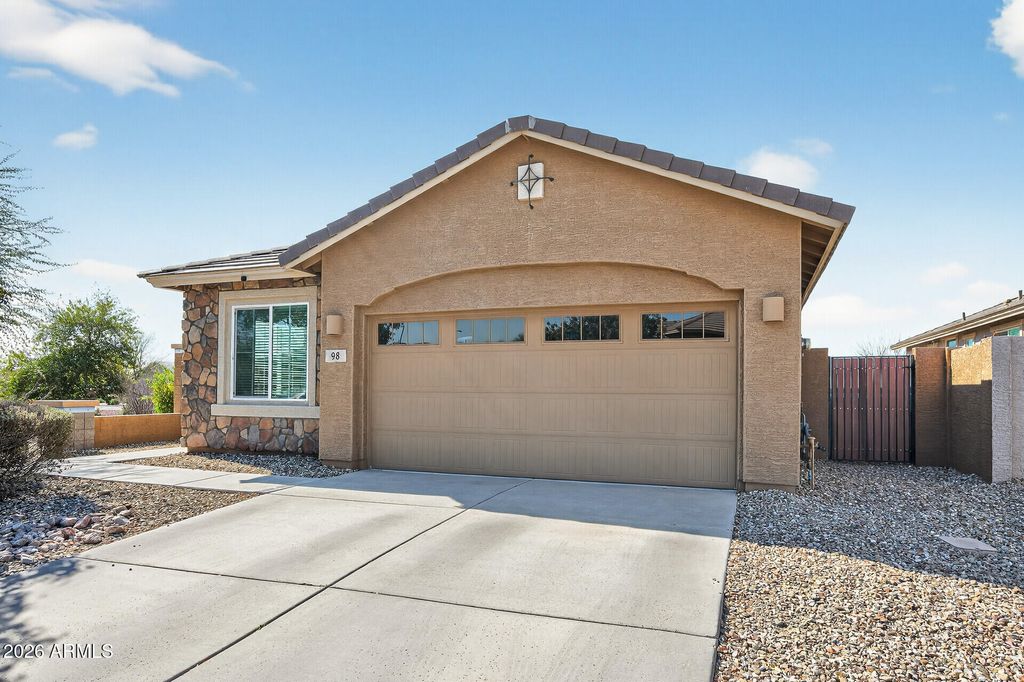 Photo of 98 S 196th Lane, Buckeye, AZ 85326 (MLS # 6983948)
