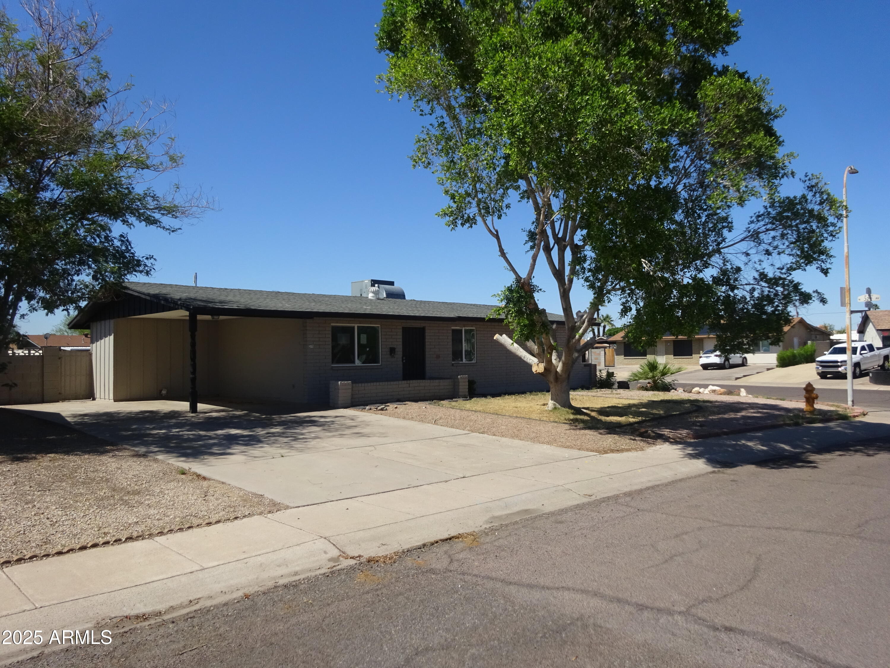 Homes 1 3171 W ORCHID Lane
