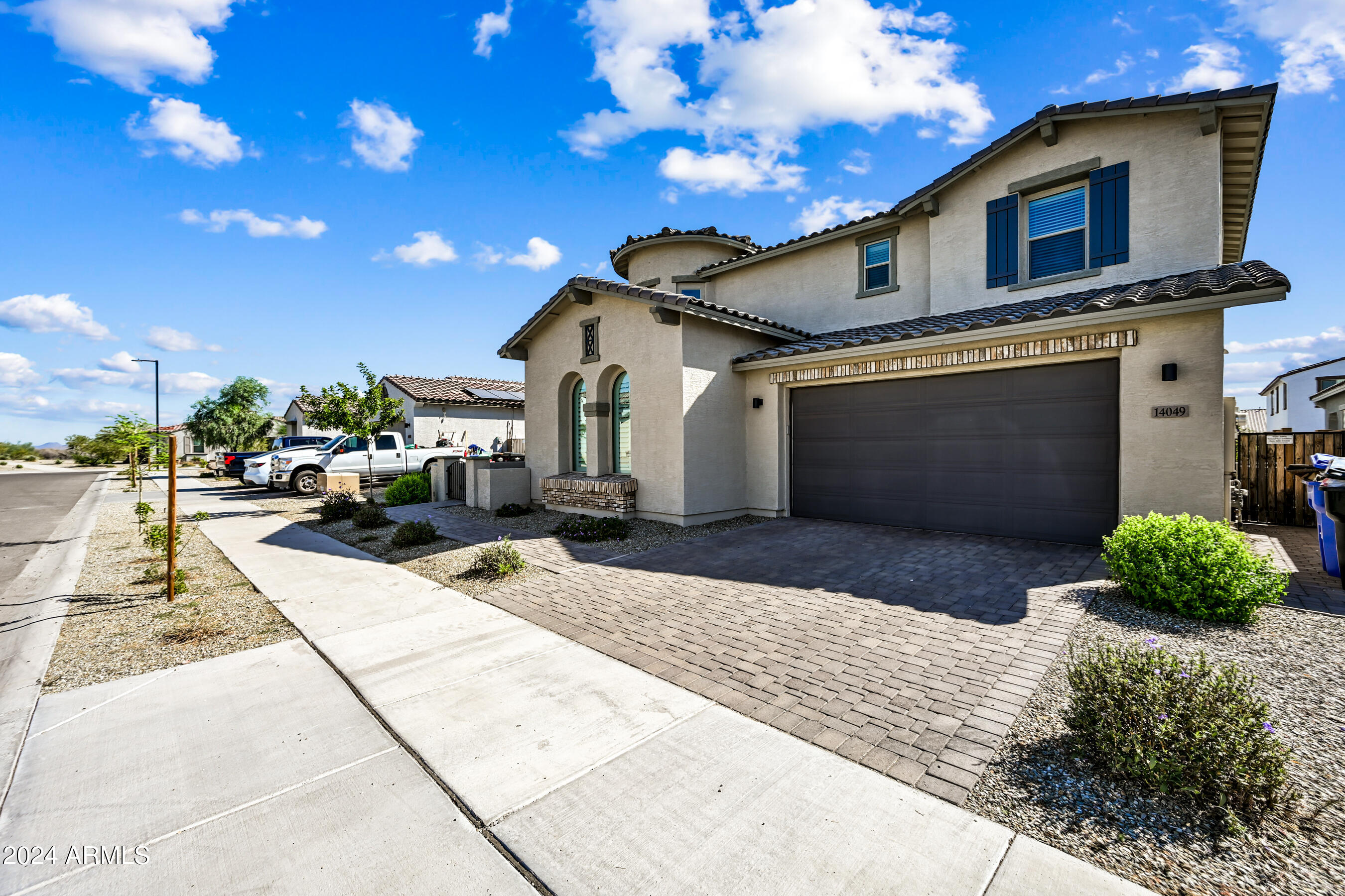 14049 W Desert Hollow Drive