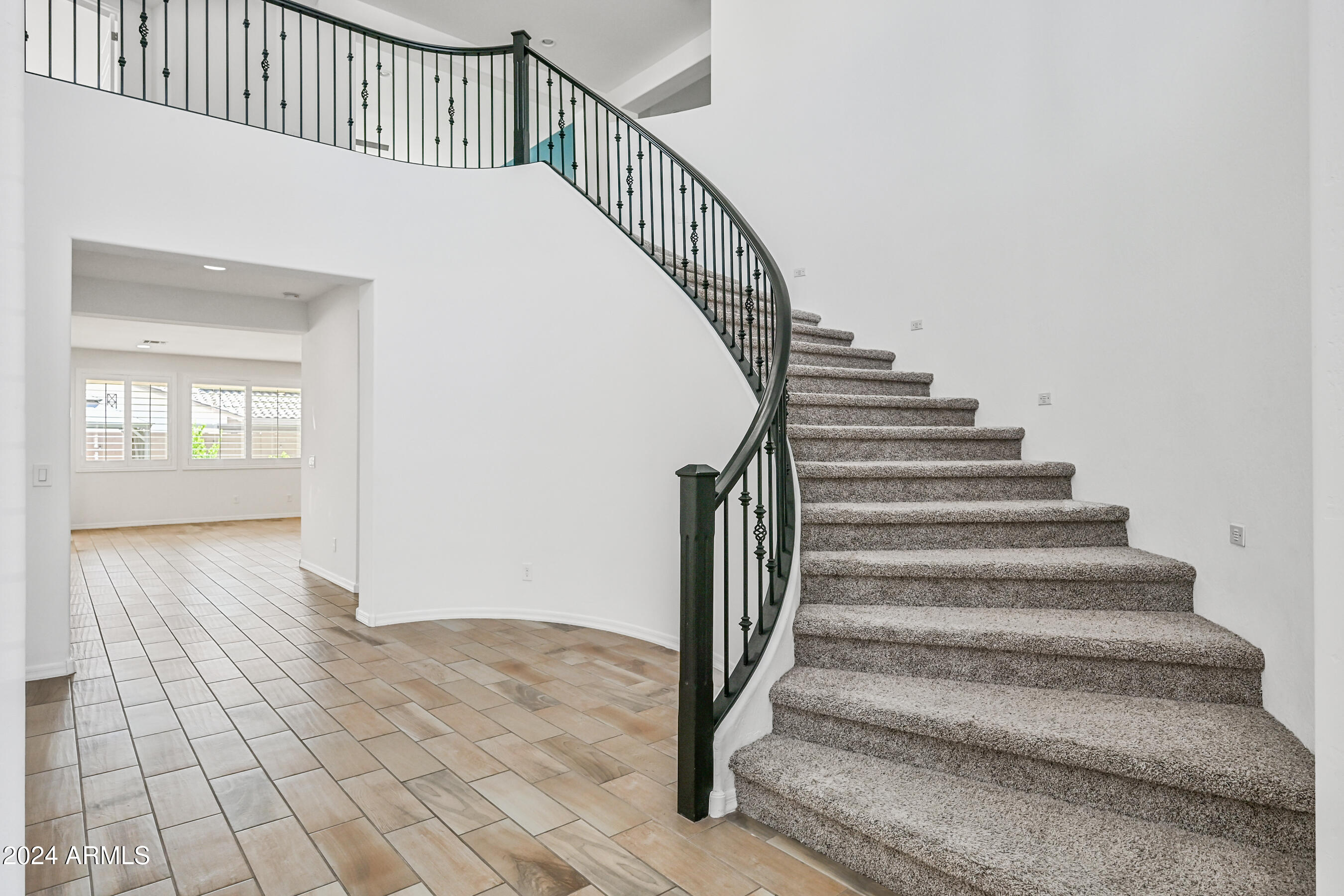 14049 W Desert Hollow Drive