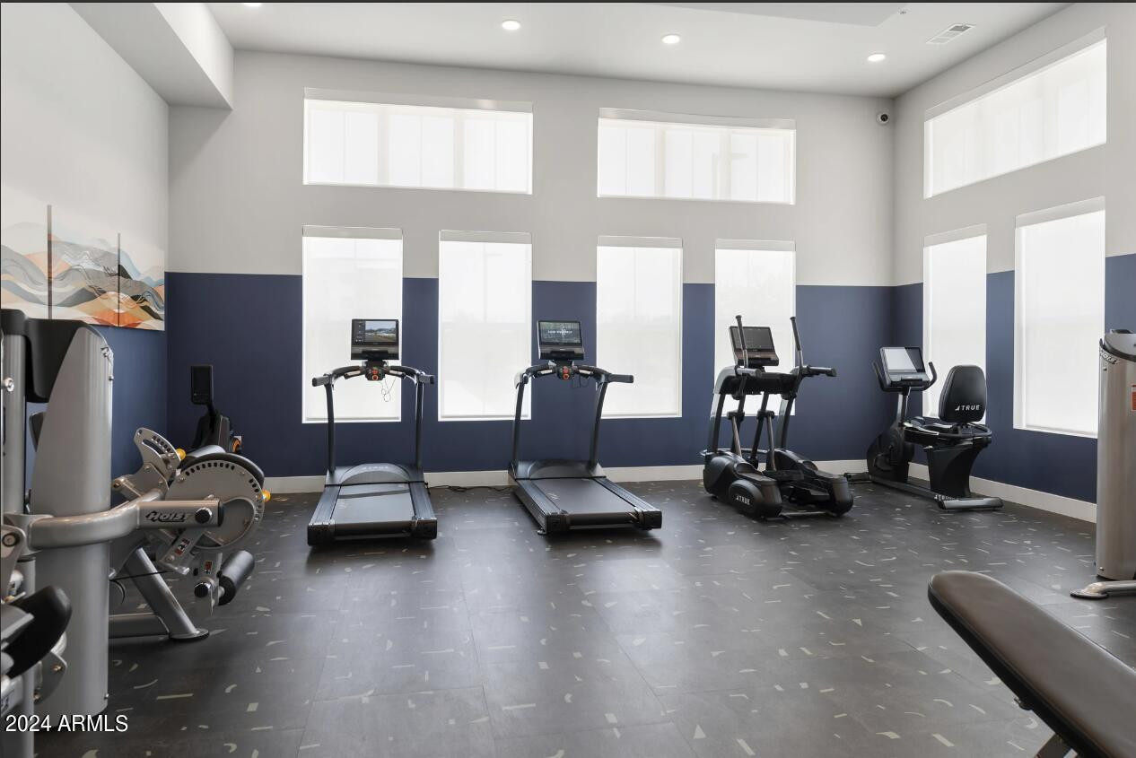 270 W Ocotillo Road A1