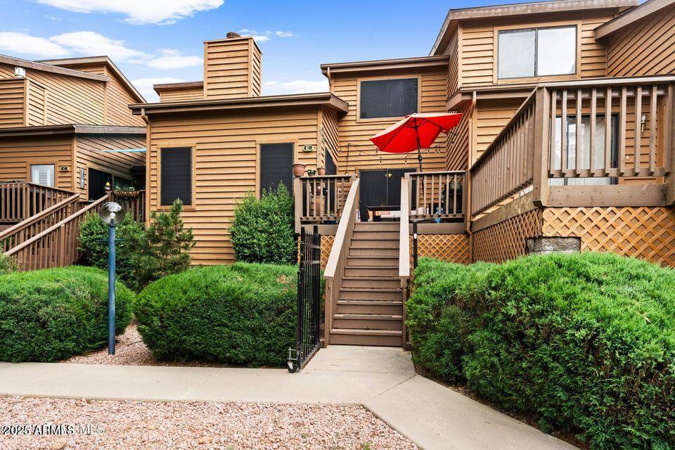 217 CREEKSIDE Circle 16e