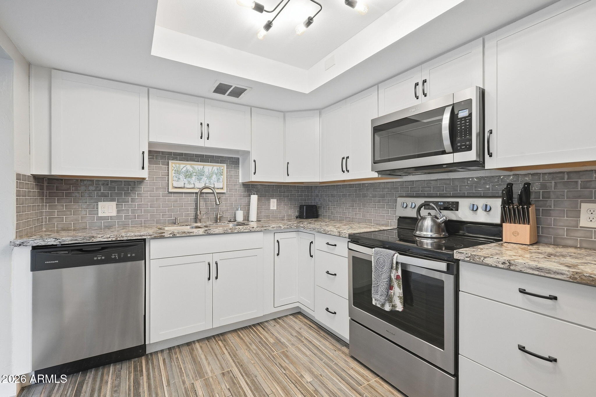 4201 E CAMELBACK Road 41