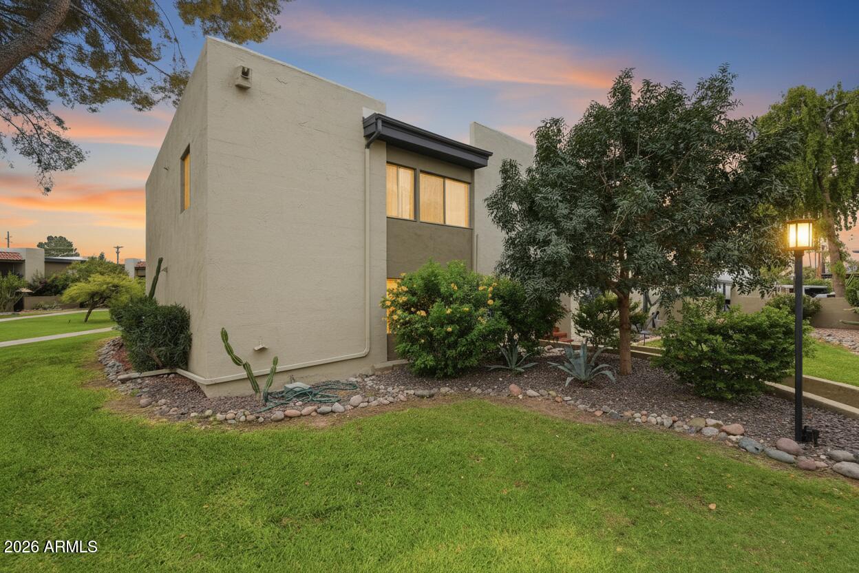 4201 E CAMELBACK Road 41