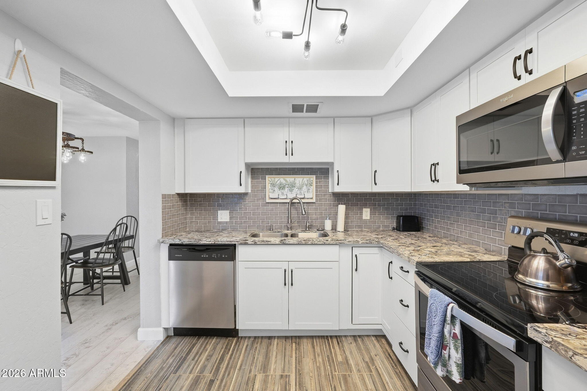 4201 E CAMELBACK Road 41