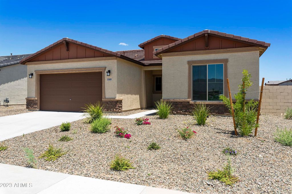Photo of 5509 N 193rd Avenue, Litchfield Park, AZ 85340 (MLS # 6897744)