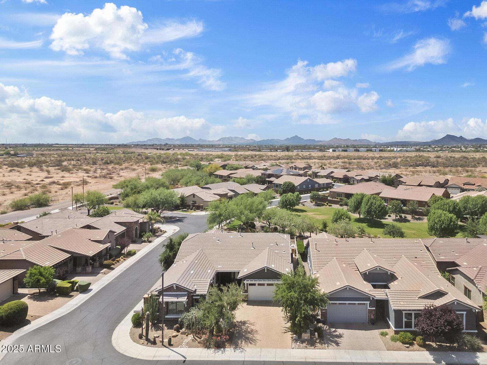 3123 E Cat Balue Drive