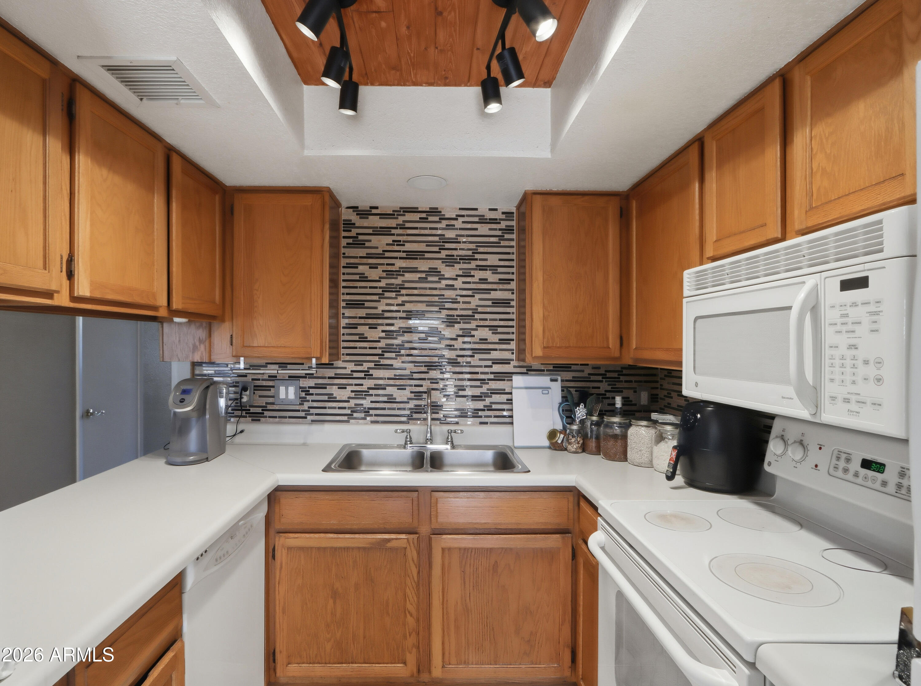 1832 N 52ND Street 104