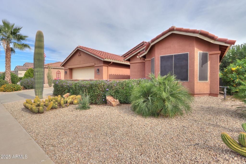 Photo of 140 S Agua Fria Lane, Casa Grande, AZ 85194 (MLS # 6947398)