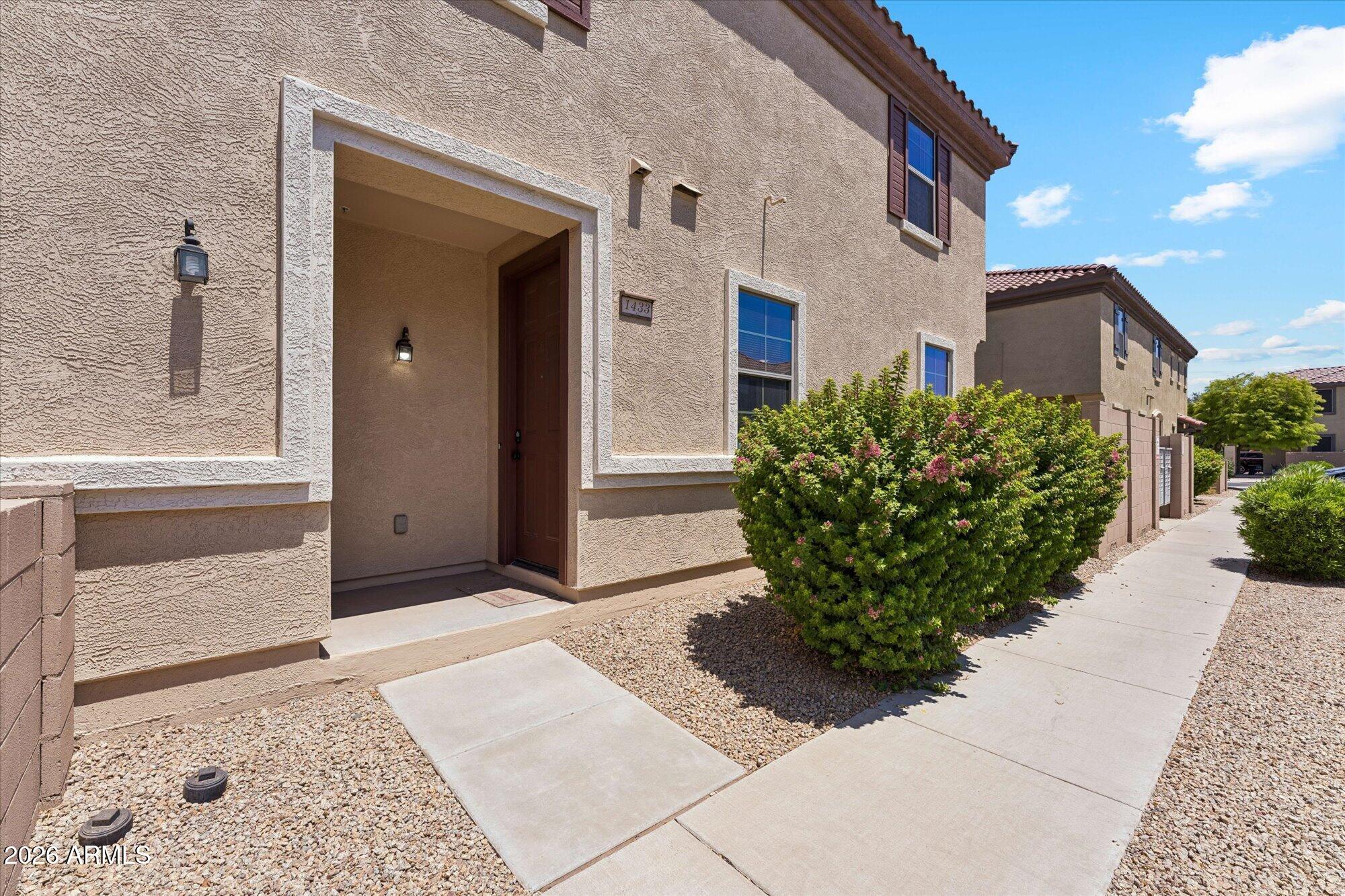 1433 N 80TH Lane