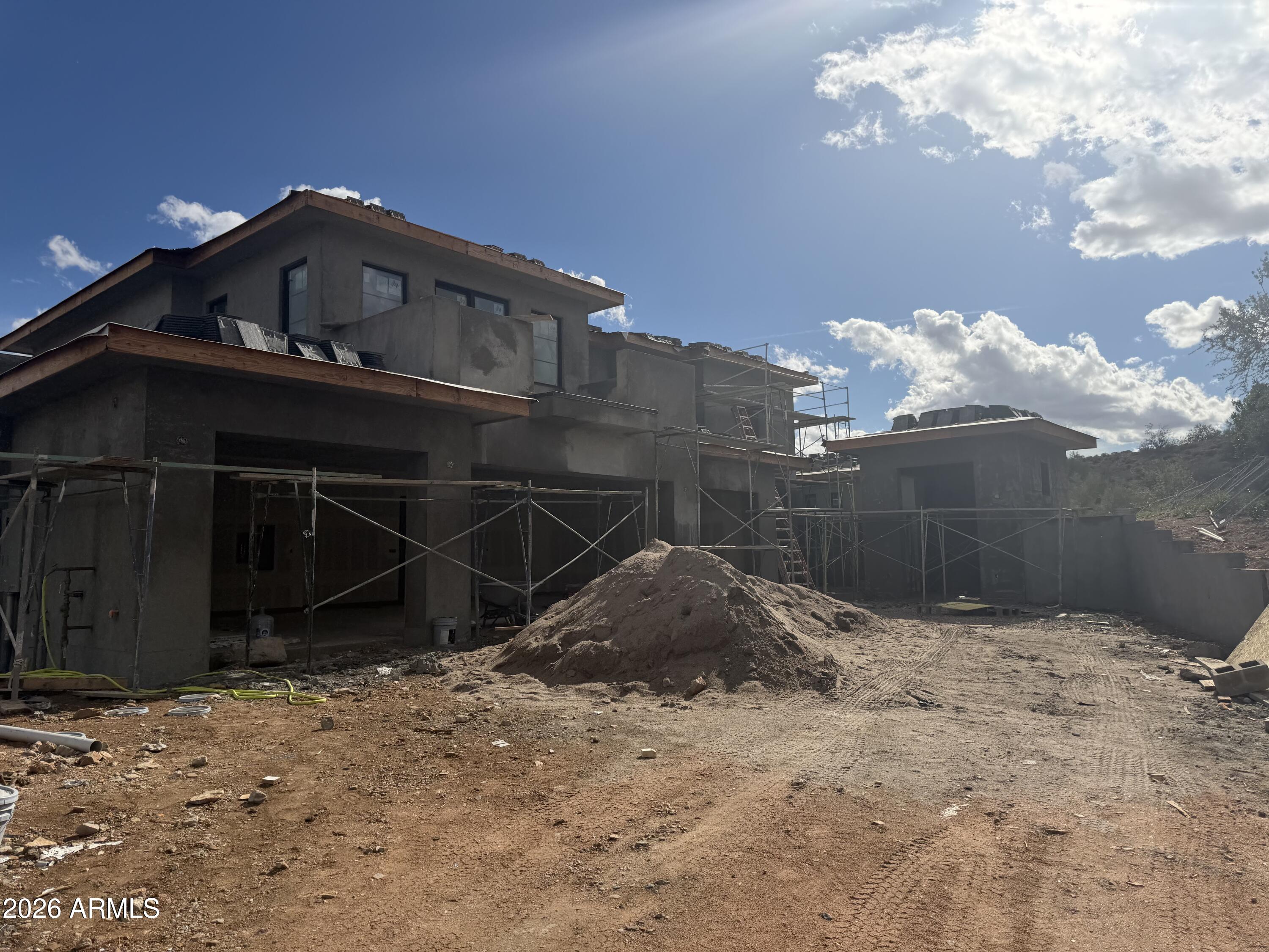 9810 N ROCK RIDGE Trail