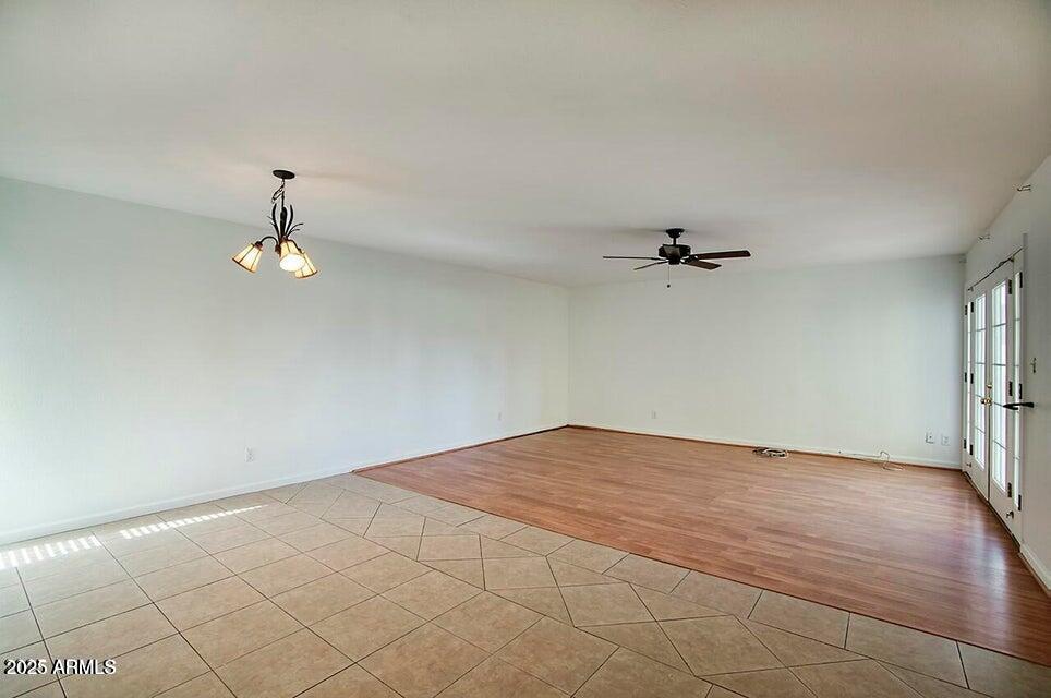 2430 W JOAN DE ARC Avenue