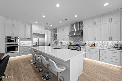 5451 S BENTON -- Mesa AZ 85212