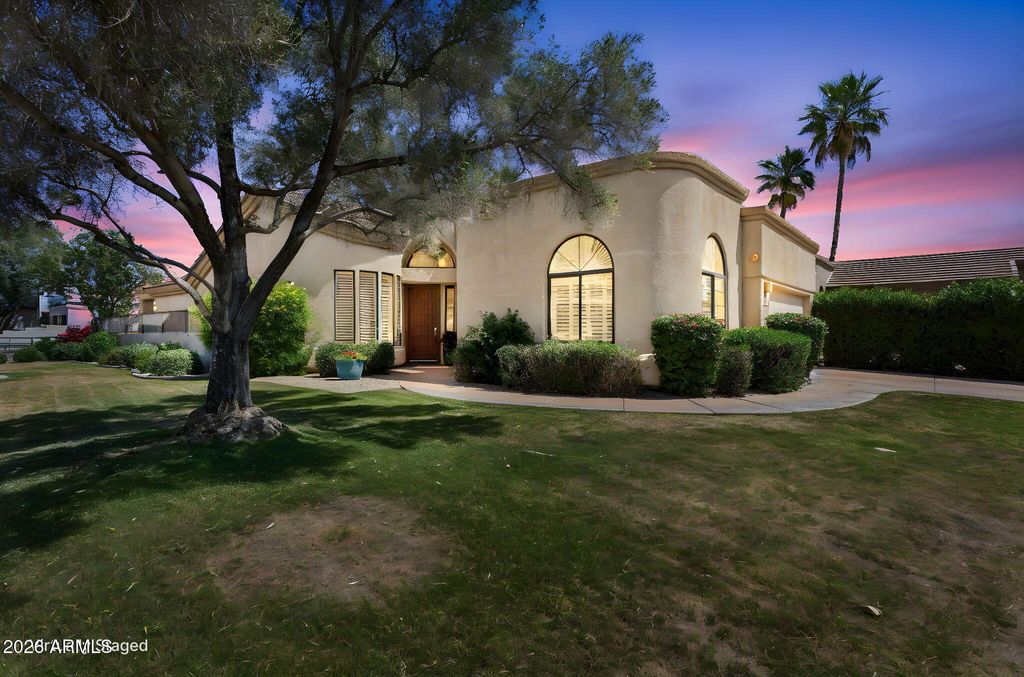 Photo of 8050 E Cortez Drive, Scottsdale, AZ 85260 (MLS # 7012234)